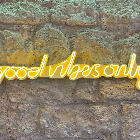 Apartment Good Vibes Luxurious Loft In 11th, With Ac & Table Football Paris